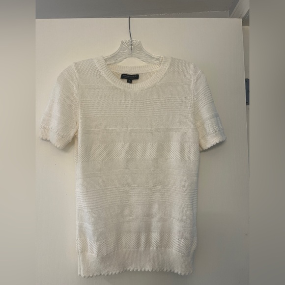 Banana Republic Sweaters - 100% Italian Linen White Knit Short Sleeve Sweater